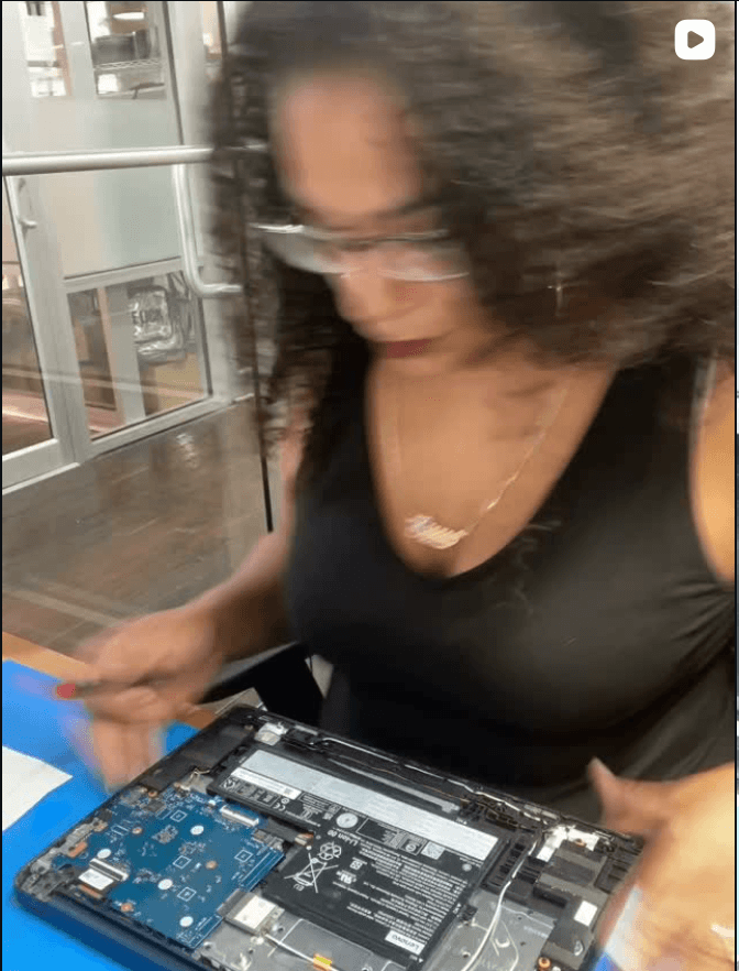 Professional device repair service in Greenpoint, Brooklyn